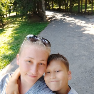 Гуля Aксанова